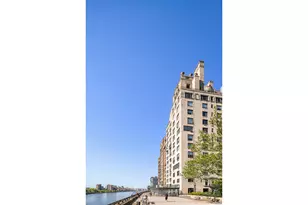 10 Gracie Square, New York, NY 10028 - Photo 23