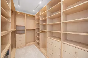 10 Gracie Square, New York, NY 10028 - Photo 15