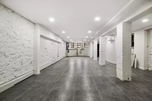 534 Kosciuszko St, New York City, NY 11221 - Photo 51