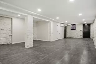 534 Kosciuszko St, New York City, NY 11221 - Photo 47