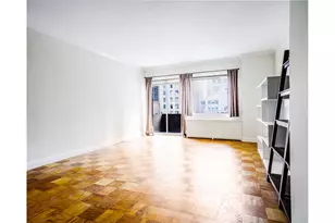58 W 58th St, New York City, NY 10019 - Photo 3