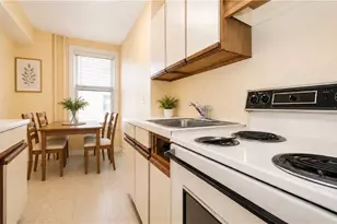 190 72nd St, New York City, NY 11209 - Photo 9