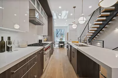 85 Calyer Street, New York City, NY 11222 - Photo 9