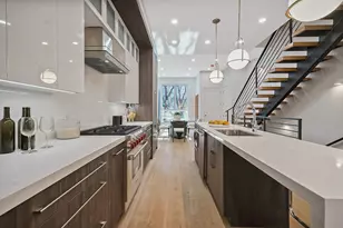 85 Calyer St, New York City, NY 11222 - Photo 9
