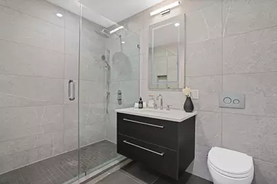 21-31 Shore Boulevard #1B, Astoria, NY 11105 - Photo 13