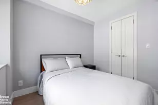 310 W 56th St, New York, NY 10019 - Photo 5