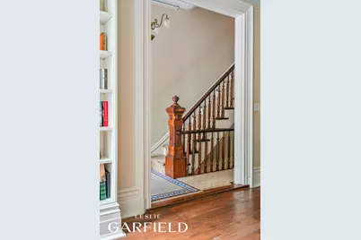 512 E 87th Street, New York City, NY 10128 - Photo 7
