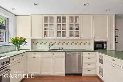 512 E 87th Street, New York City, NY 10128 - Photo 17