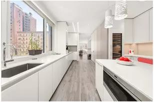 21 E 96th St, New York City, NY 10129 - Photo 5