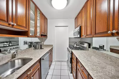 155 E 34th Street #6R, New York, NY 10016 - Photo 7