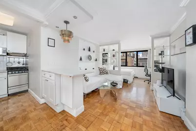 210 E 15th Street #8P, New York City, NY 10003 - Photo 3