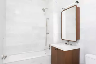 180 Front St, New York City, NY 11201 - Photo 5