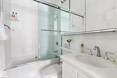 161 W 61st Street #15H, New York, NY 10023 - Photo 7