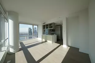 555 10th Ave, New York, NY 10018 - Photo 1