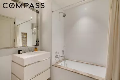 308 N 7th Street #2F, New York City, NY 11211 - Photo 9