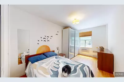 235 W 70th Street #2G, New York City, NY 10023 - Photo 5