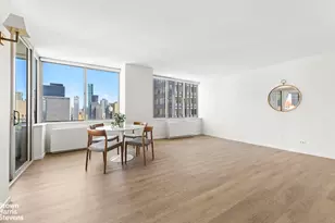 236 E 47th St, New York City, NY 10017 - Photo 3