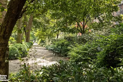 48 Gramercy Park N #1B, New York City, NY 10010 - Photo 15