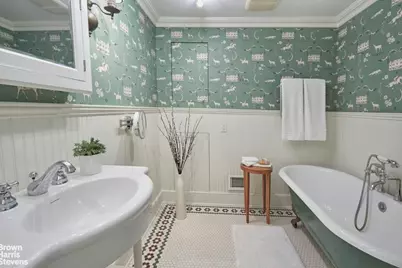48 Gramercy Park N #1B, New York City, NY 10010 - Photo 7