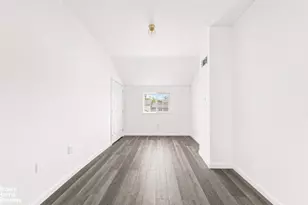 17 Tessa Ct, New York, NY 10304 - Photo 13