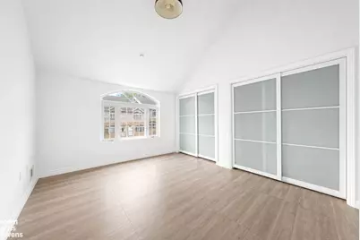 17 Tessa Court, New York, NY 10304 - Photo 7