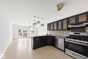 17 Tessa Ct, New York, NY 10304 - Photo 3