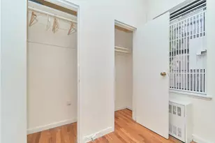 233 E 12th St, New York, NY 10003 - Photo 3