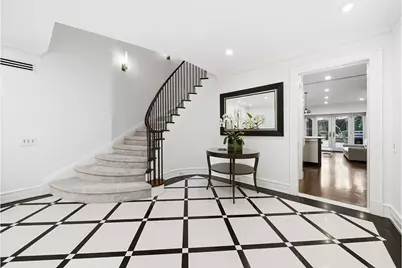67 E 82nd Street, New York City, NY 10028 - Photo 3