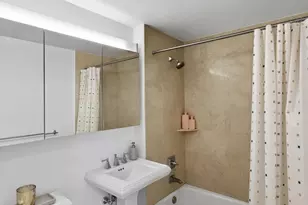 20 River Ter., New York, NY 10282 - Photo 9