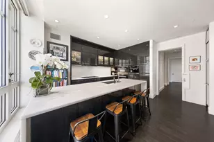 200 E 95th St, New York, NY 10128 - Photo 1