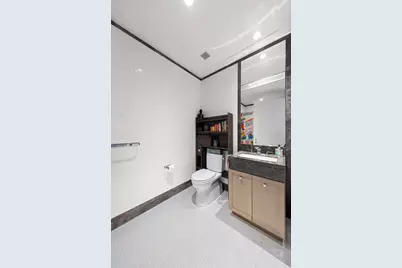 200 E 95th Street #14B, New York, NY 10128 - Photo 9