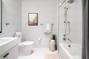 510 E 14th St, New York, NY 10009 - Photo 5