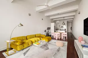310 E 46th St, New York City, NY 10017 - Photo 3
