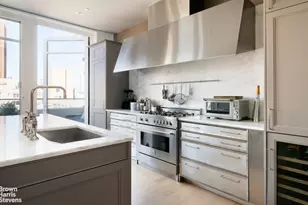 200 E 79th St, New York City, NY 10075 - Photo 3