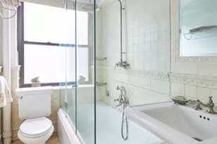 235 E 73rd St, New York City, NY 10021 - Photo 5