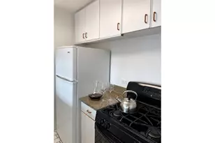 200 Rector Pl, New York, NY 10280 - Photo 5