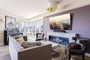 146 W 57th St, New York City, NY 10019 - Photo 3