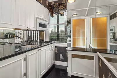 781 5th Avenue #1909, New York City, NY 10022 - Photo 5