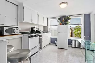 10-16 47th Ave, New York City, NY 11101 - Photo 3