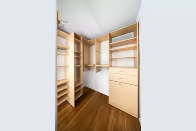 333 E 53rd Street #7C, New York City, NY 10022 - Photo 5