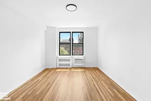 211 E 18th St, New York, NY 10003 - Photo 3