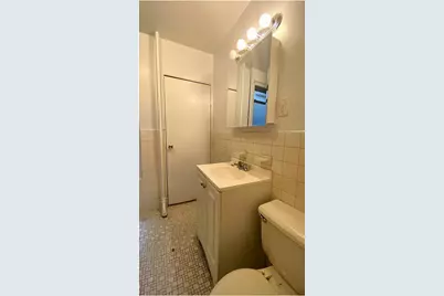 311 E 76th Street #8, New York, NY 10021 - Photo 5