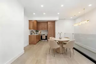 371 Hawthorne St, New York City, NY 11225 - Photo 5