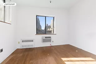 303 Mercer St, New York City, NY 10003 - Photo 9
