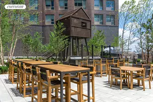 252 South St, New York City, NY 10002 - Photo 19