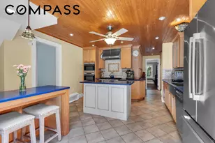8525 Colonial Rd, New York City, NY 11209 - Photo 5
