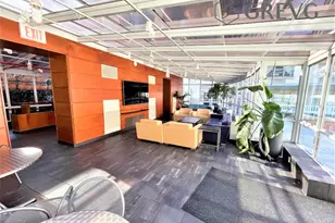 516 W 47th St, New York City, NY 10036 - Photo 7