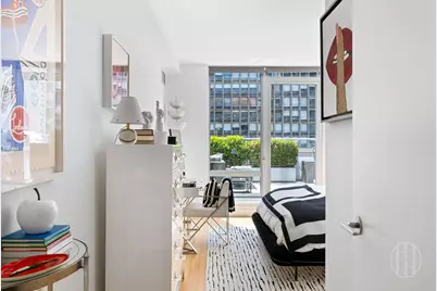 303 E 33rd Street #9E, New York City, NY 10016 - Photo 15