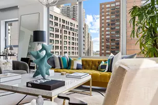 303 E 33rd St, New York City, NY 10016 - Photo 5