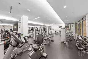 303 E 33rd St, New York City, NY 10016 - Photo 27